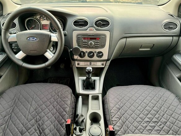 2011 Ford Focus II Рестайлинг, белый, 430000 рублей - вид 7