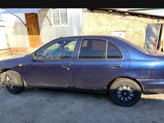 2000 Nissan Almera I (N15), синий, 150000 рублей, вид 4