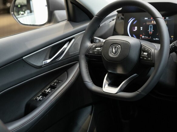 2025 Changan CS35 Plus I Рестайлинг, серый, 3017060 рублей - вид 2