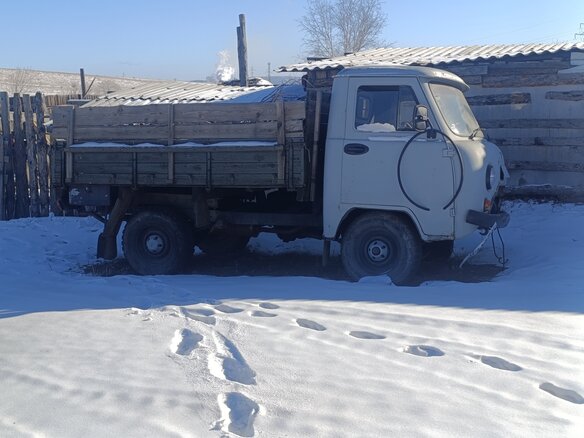 1997 УАЗ 3303, белый, 560000 рублей - вид 1