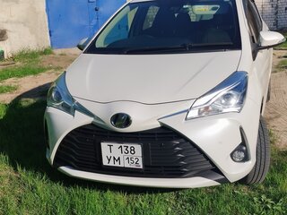 2019 Toyota Vitz III (XP130) Рестайлинг 2, белый, 1400000 рублей, вид 1