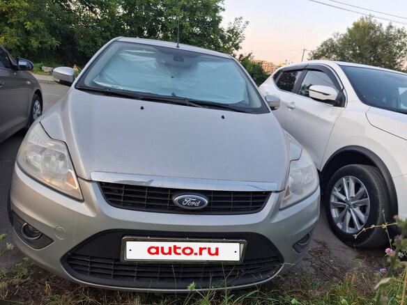 2011 Ford Focus II Рестайлинг, серебристый, 580000 рублей