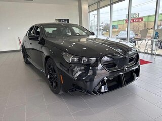 2026 BMW M5 VII (G90), чёрный, 20309719 рублей, вид 2