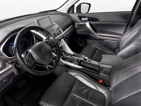 2018 Mitsubishi Eclipse Cross I, коричневый - вид 8