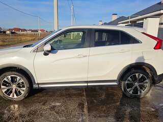 2018 Mitsubishi Eclipse Cross I, белый, 1950000 рублей, вид 3