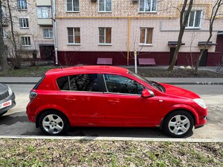 2009 Opel Astra H Рестайлинг, красный, 450000 рублей, вид 2