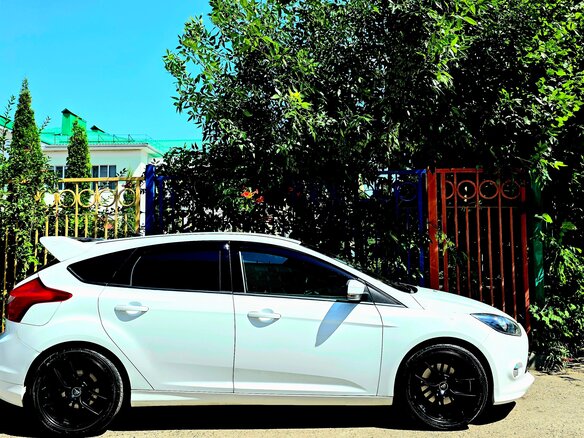 2012 Ford Focus III, белый, 999999 рублей - вид 9