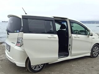 2012 Honda Freed Spike I Рестайлинг, белый, 999000 рублей, вид 4