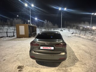 2015 Kia Cerato III, серый, 950000 рублей, вид 4