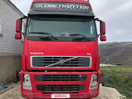 2013 Volvo FH, красный, 2900000 рублей, вид 1