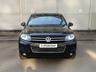 2014 Volkswagen Touareg II, чёрный, 1769000 рублей, вид 2