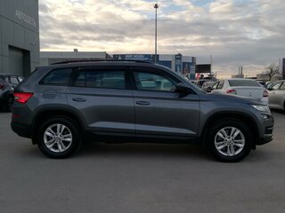2018 Skoda Kodiaq I, серый, 2249000 рублей, вид 3
