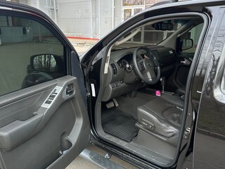 2007 Nissan Navara (Frontier) III (D40), чёрный, 1200000 рублей, вид 5