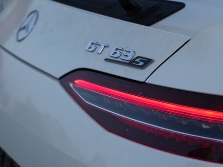2021 Mercedes-Benz AMG GT 4-Door Coupe 63 S I, белый, 13700000 рублей, вид 5