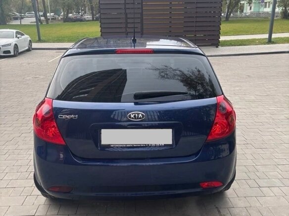2008 Kia Ceed I, синий, 650000 рублей - вид 2