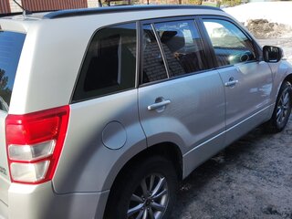 2011 Suzuki Grand Vitara II Рестайлинг, серебристый, 1250000 рублей, вид 4