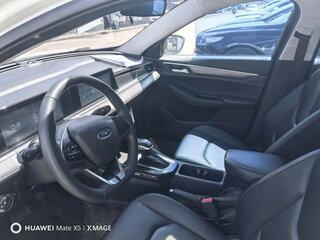 2021 Ford Escort VI Рестайлинг 2, белый, 910000 рублей, вид 4