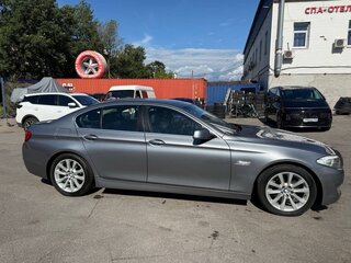 2013 BMW 5 серии 525d xDrive VI (F10/F11/F07), серый, 2100000 рублей, вид 2