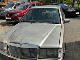 1990 Mercedes-Benz 190 (W201), бежевый, 400000 рублей, вид 4