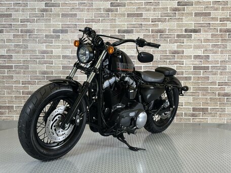 2013 Harley-Davidson Sportster 1200, чёрный, 1026000 рублей, вид 1