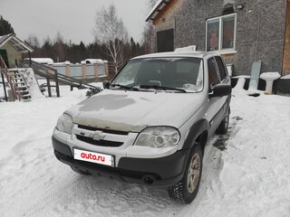 2011 Chevrolet Niva I Рестайлинг, серый, 380000 рублей, вид 1