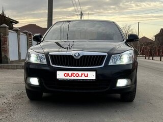 2010 Skoda Octavia II (A5) Рестайлинг, чёрный, 825000 рублей, вид 1