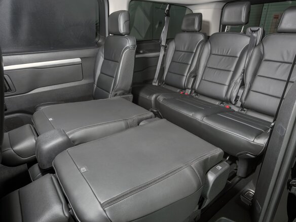 2025 Citroen SpaceTourer XL I Рестайлинг, чёрный, 7249000 рублей - вид 5