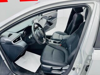 2022 Toyota Corolla Sporty XII (E210) Рестайлинг, серебристый, 1240000 рублей, вид 4