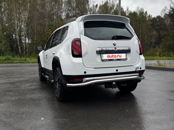 2014 Renault Duster I, белый, 1000050 рублей - вид 4