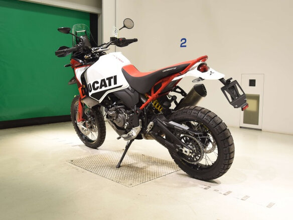 2025 Ducati DesertX, красный, 1550000 рублей - вид 5