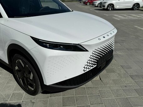2026 Omoda C7, белый, 3099000 рублей, вид 4