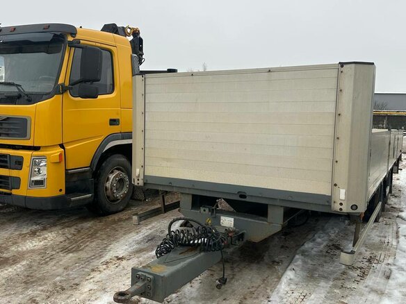 2006 Volvo FM, жёлтый, 6000000 рублей - вид 1
