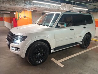 2019 Mitsubishi Pajero IV Рестайлинг 2, белый, 4700000 рублей, вид 2