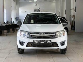 2015 Lada (ВАЗ) Granta I, белый, 450000 рублей, вид 2