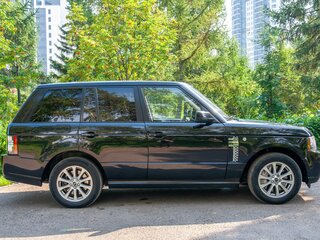 2012 Land Rover Range Rover III Рестайлинг 2, чёрный, 2200000 рублей, вид 4