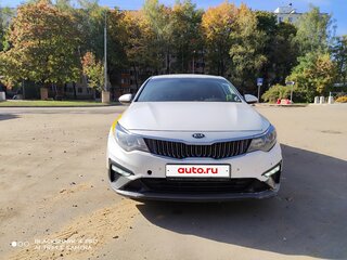 2019 Kia Optima IV Рестайлинг, белый, 1250000 рублей, вид 1