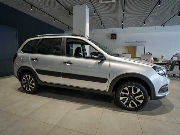 2026 Lada (ВАЗ) Granta Cross I Рестайлинг, серебристый - вид 8