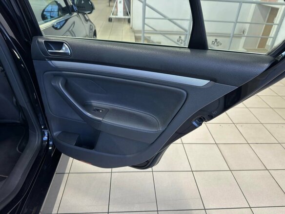 2008 Volkswagen Jetta V, чёрный, 745000 рублей - вид 16