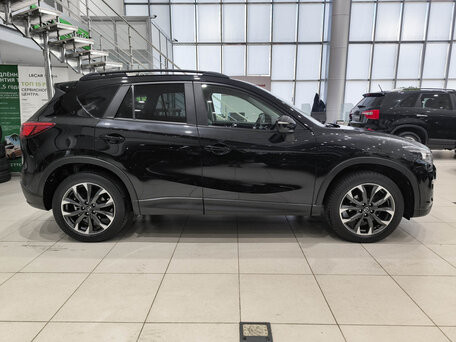 2017 Mazda CX-5 I Рестайлинг, чёрный, 2180000 рублей, вид 4
