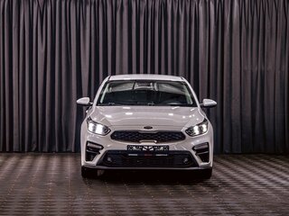 2020 Kia Cerato IV, белый, 1795000 рублей, вид 2