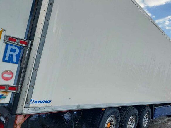 2008 Volvo FH, зелёный, 4400000 рублей - вид 10