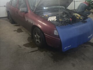 1991 Opel Vectra A, пурпурный, 45000 рублей, вид 2