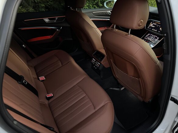 2022 Audi A6 45 TFSI V (C8) Рестайлинг, белый, 6600000 рублей - вид 16