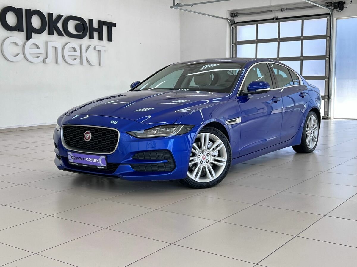 Открыть фотографии: Jaguar XE I Рестайлинг
