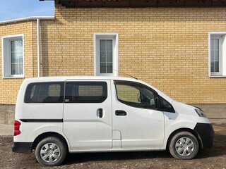2016 Nissan NV200, белый, 1000000 рублей, вид 4