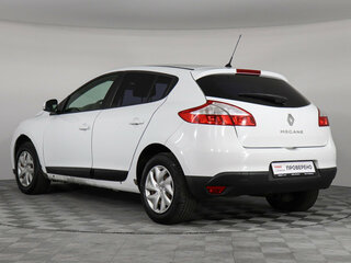 2012 Renault Megane III Рестайлинг, белый, 550000 рублей, вид 4
