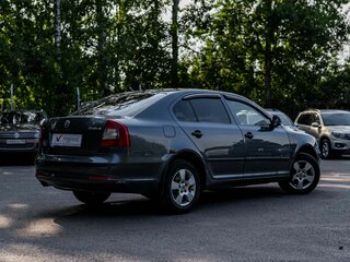 2011 Skoda Octavia II (A5) Рестайлинг, серый, 614000 рублей, вид 2