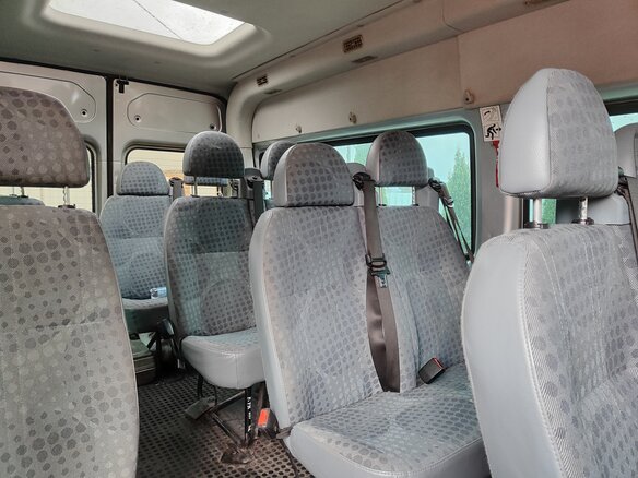 2011 Ford Transit, серебристый, 915000 рублей - вид 2