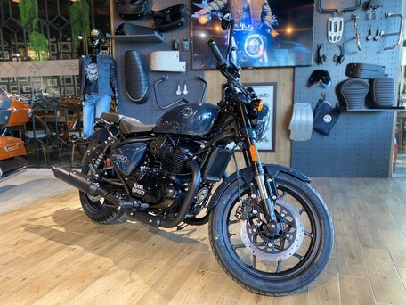 2026 Royal Enfield Shotgun, серый, 722000 рублей, вид 4