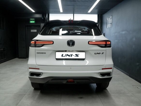 2025 Changan UNI-S I, белый, 3391135 рублей - вид 3